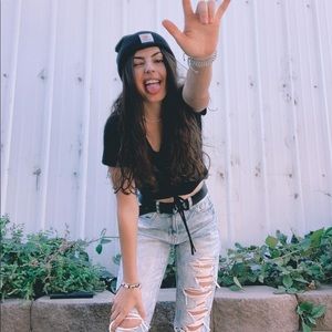 Meet your Posher, Elizabeth